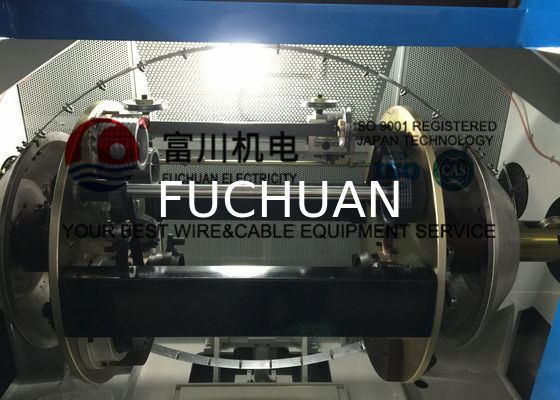 Macchina per l'aggraffatura automatica del filo di rame con touch screen. Fili nudi smaltati