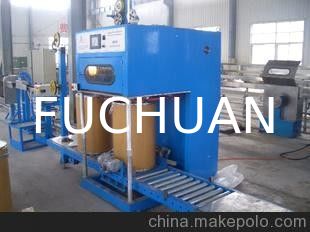 Estrusore adatto per l'avvolgimento del filo centrale da 630 mm della macchina per raggruppamento a doppia torsione ISO